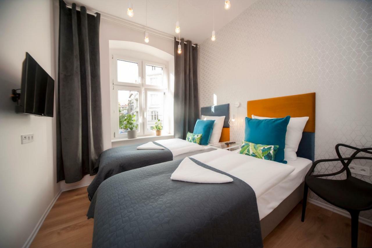 Very Berry - Glogowska 35A - Mtp Apartments - Self Check In 24H Poznan Bagian luar foto