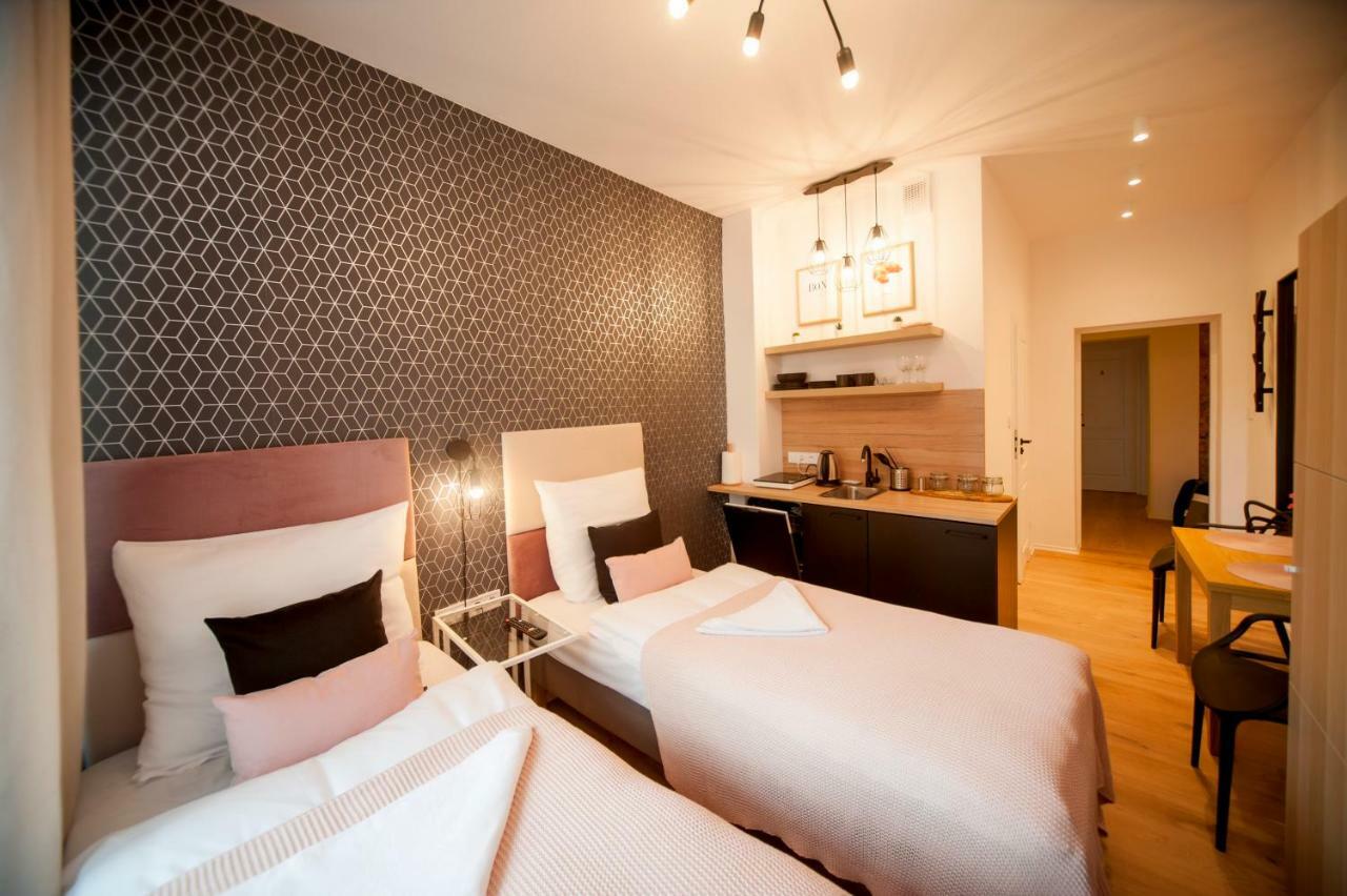 Very Berry - Glogowska 35A - Mtp Apartments - Self Check In 24H Poznan Bagian luar foto