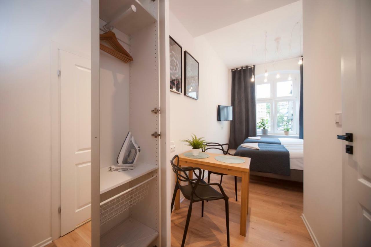Very Berry - Glogowska 35A - Mtp Apartments - Self Check In 24H Poznan Bagian luar foto
